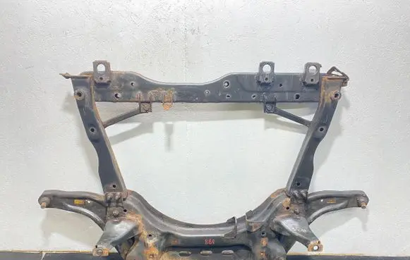Nissan Qashqai Front subframe