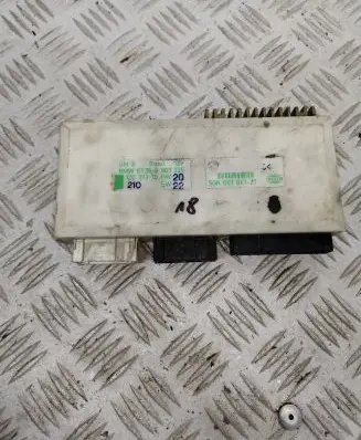 BMW 5 E39 Comfort/convenience module 5DK00704727 61356901225 12037310