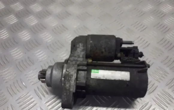 Volkswagen Polo V 6R Starter motor