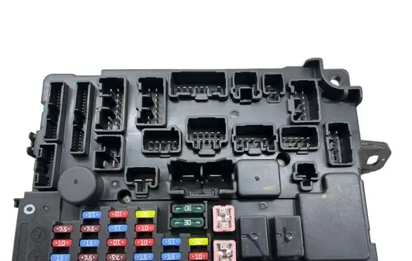 Mitsubishi Outlander Fuse module 8637A862