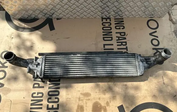 Audi Q5 SQ5 8R Intercooler radiator 8R0145805A