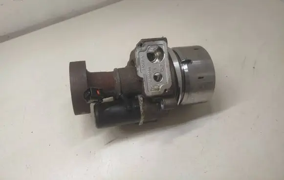 Land Rover Freelander 2 - LR2 Rear gearbox reducer/haldex oil pump P31256297 200300049 00110913