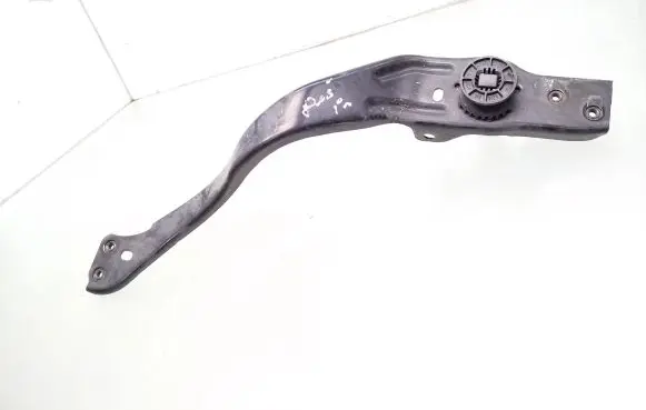 Mercedes-Benz E W212 Headlight/headlamp mounting bracket 212620028 A2048800130