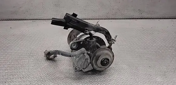 Subaru Forester SH Mechanical fuel pump 