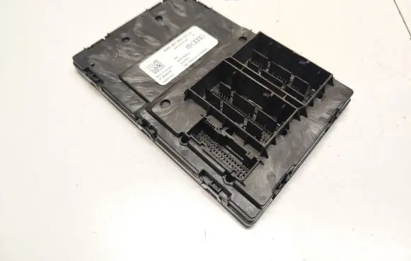 Audi A5 Comfort/convenience module 8W0907063CG 8W0907063BG F005V01927