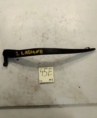 Renault Megane I Front wiper blade arm 7700843525