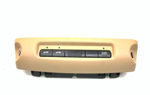 Maserati Quattroporte A set of switches 69149330