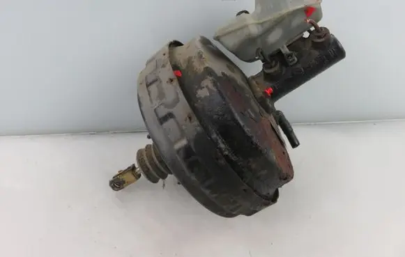 Volkswagen Transporter - Caravelle T4 Brake booster