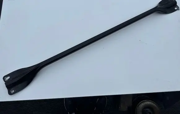 Ford Explorer Front bodywork piece 