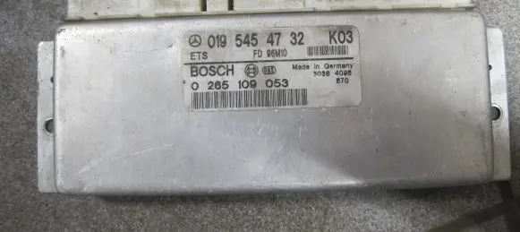 Mercedes-Benz E W210 ABS control unit/module 0195454732 0265109053