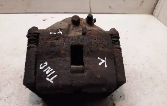 Nissan Almera Tino Front brake caliper
