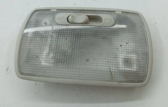 Honda CR-V Rear seat light