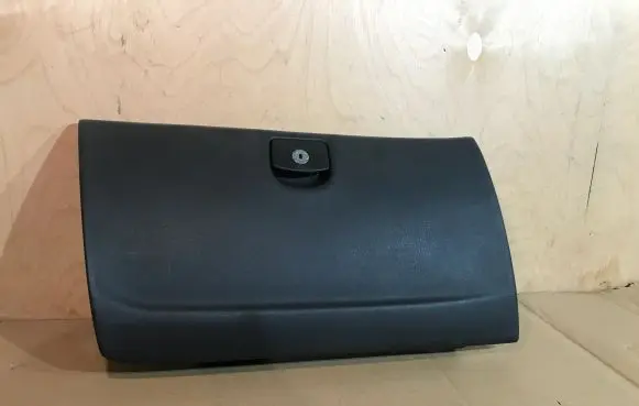 Peugeot 407 Glove box lid/cover 