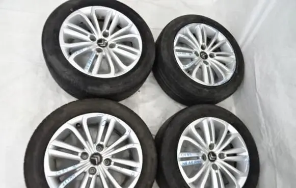 Citroen C4 II R16 alloy rim 