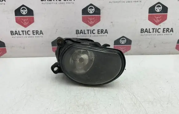 Audi A8 S8 D3 4E Front fog light 24746400