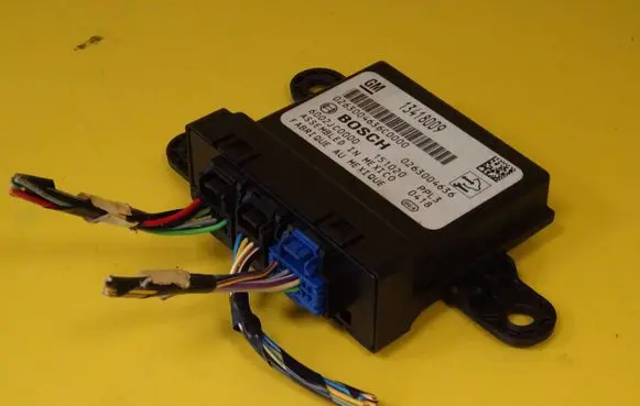 Opel Zafira C Parking PDC control unit/module 13418009 0263004636