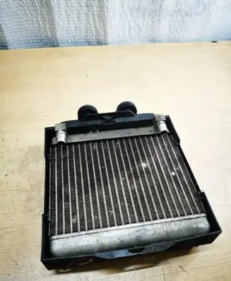 Engine oil radiator