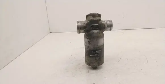 BMW 5 E39 Idle control valve (regulator) 0280140545 1744713