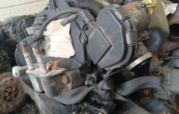 Ford Grand C-MAX Throttle valve 9673534480