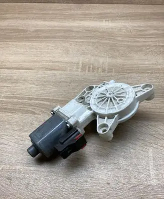 Chrysler Sebring (ST-22 - JR) Rear door window regulator motor 0130822329 Rightside