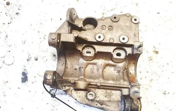 Land Rover Discovery Sport Engine mounting bracket gj324h473ac