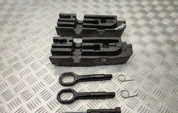 Volkswagen Caddy Tool set 2K5012113A