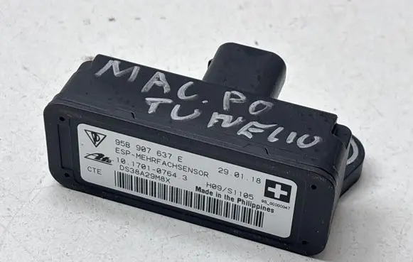 Porsche Macan (95B) ESP acceleration yaw rate sensor 95B907637E DS38A29M8X 10170107643