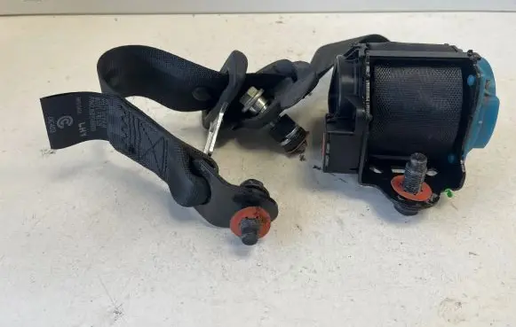 Hyundai i10 Rear seatbelt 89810B9000 06492