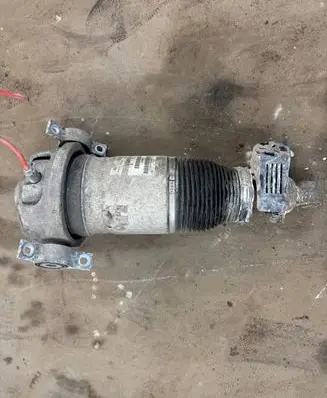 Audi Q7 4L Shock absorber/damper/air suspension 7L8616019 168ATE044F72AC