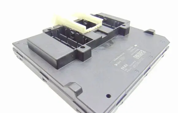 Audi A3 S3 8V Comfort/convenience module 5Q0937084P