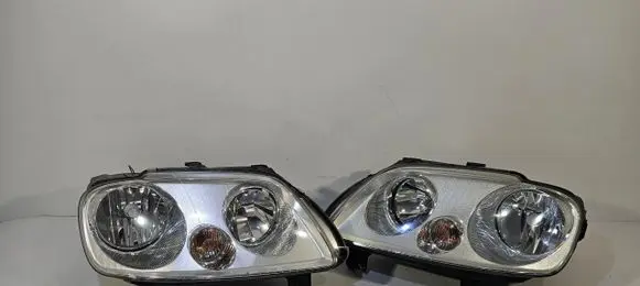 Volkswagen Touran III Headlights/headlamps set 214872343
