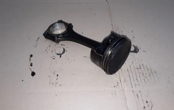 Mercedes-Benz B W245 Piston with connecting rod 26604