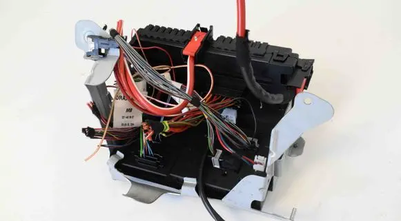 Mercedes-Benz S W221 Central body control module A2219006902