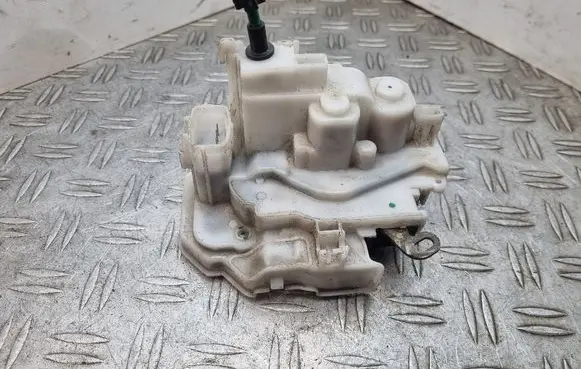 Alfa Romeo 159 Front door lock X06H21 B792