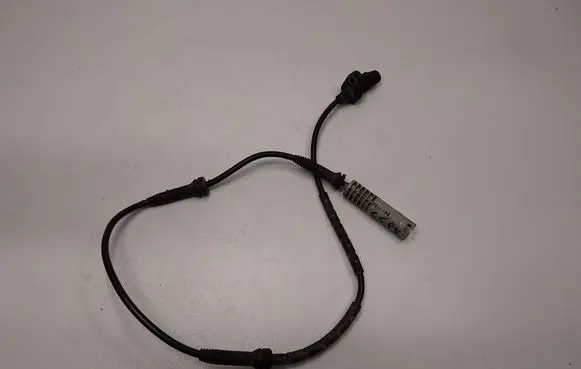 BMW 7 E65 E66 ABS brake wheel speed sensor 34526752159 34526758289