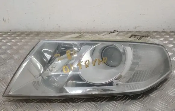 Skoda Octavia Mk2 (1Z) Headlight/headlamp 1Z2941017M 4SHX13K046BA
