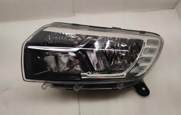 Dacia Sandero Headlight/headlamp