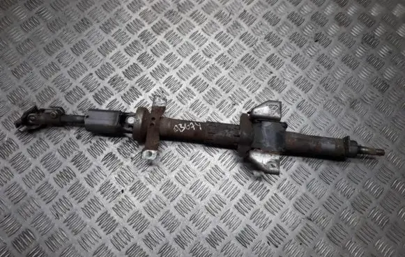 Nissan Sunny Steering wheel axle