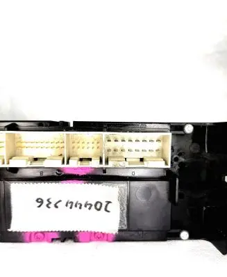 Volkswagen PASSAT B5 Climate control unit 3B2907044B 20444936