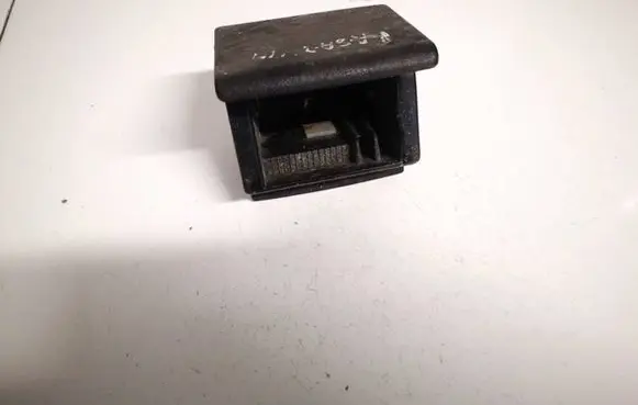 Volkswagen PASSAT B3 Car ashtray 357857962