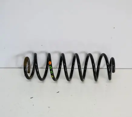 Volkswagen Polo Rear coil spring