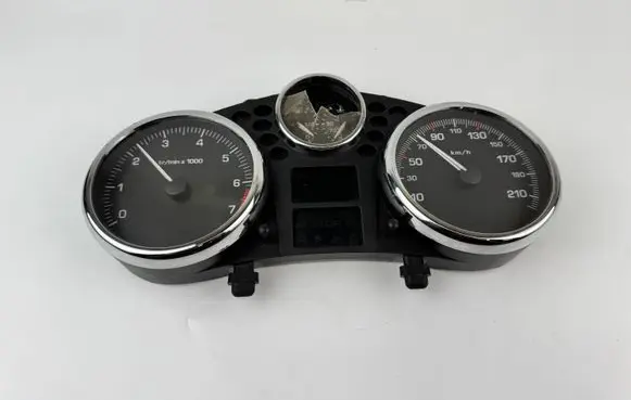 Peugeot 206 Speedometer (instrument cluster) 