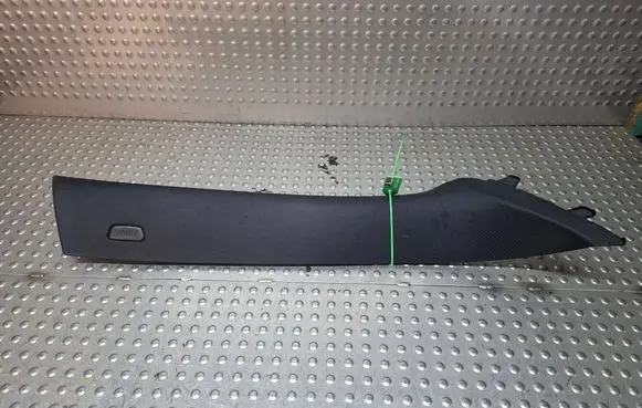 BMW X5 F15 (A) pillar trim S26372924 7284710