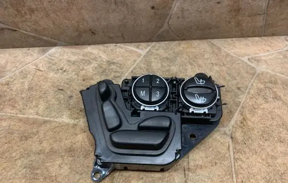 Mercedes-Benz SL R230 Seat control switch A2308210951
