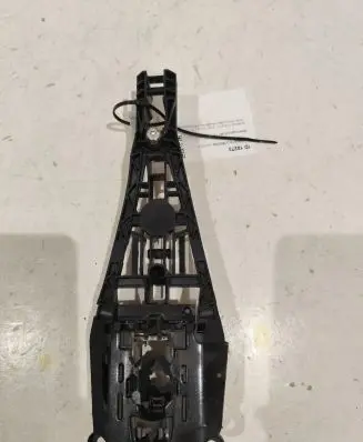 Opel Insignia A Front door exterior handle/bracket 14096401