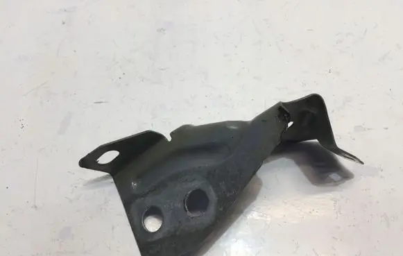 Audi A1 Fender mounting bracket 82A821141