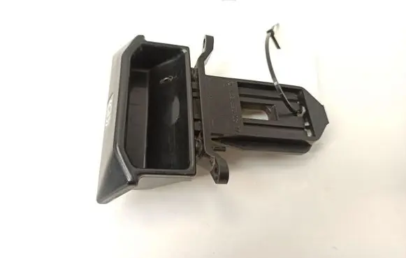 Mercedes-Benz ML W163 Hand brake release handle A1636800077
