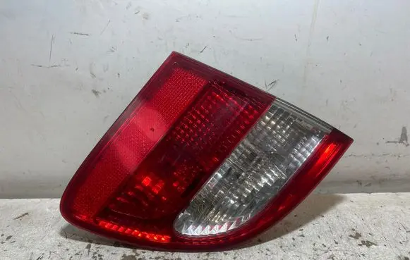 Mercedes-Benz E W211 Tailgate rear/tail lights 379503