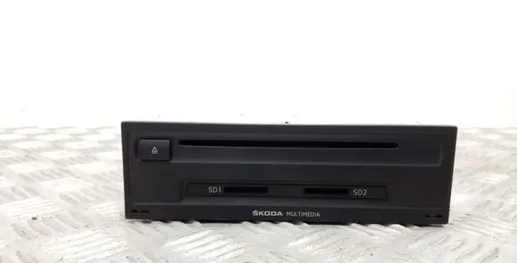 CD/DVD changer