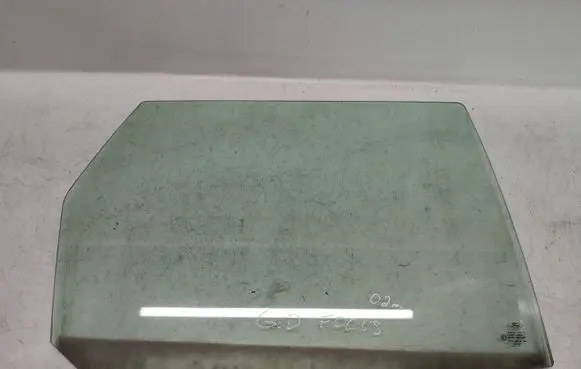 Ford Focus Rear door window glass